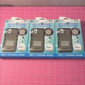 iHome Black Antimicrobial Phone Case